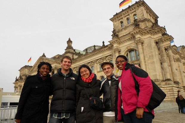 định cư Đức c&oacute; kh&oacute; kh&ocirc;ng