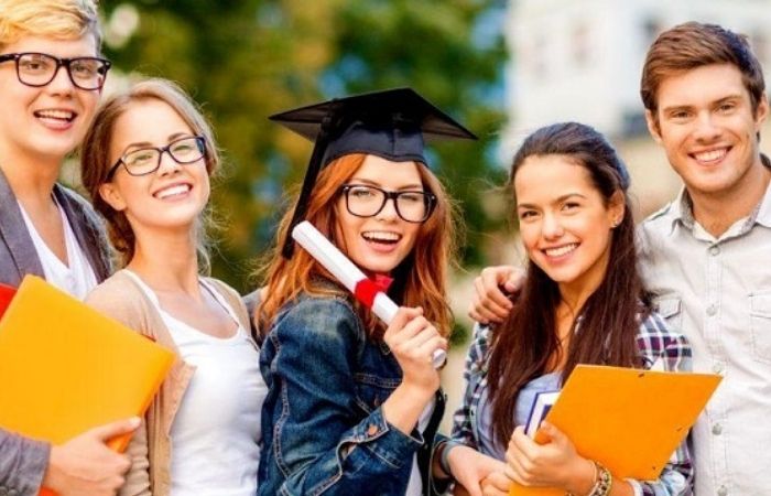 du học Anh không chứng minh tài chính