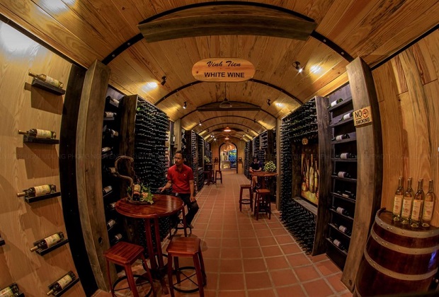 fairytale land đ&agrave; lạt - hầm rượu Vĩnh Tiến