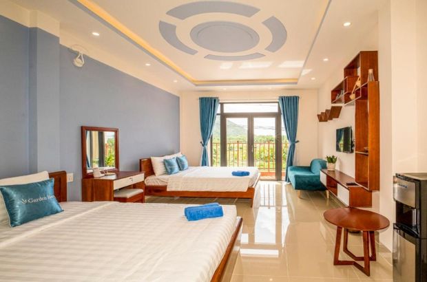 Kh&aacute;ch sạn Garden House C&ocirc;n Đảo