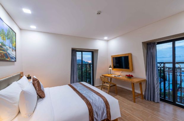 Kh&aacute;ch sạn Marina Bay C&ocirc;n Đảo