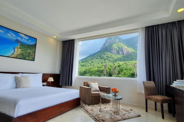 Orson Hotel & Resort Con Dao