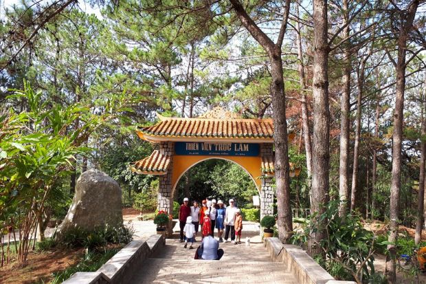 Làng đất sét Đà Lạt - Thiền viện Trúc Lâm