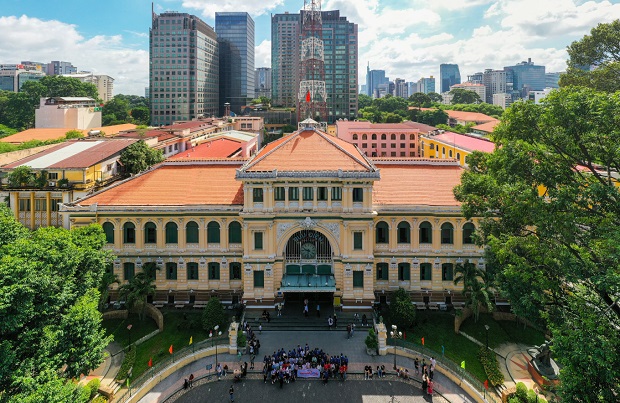 lịch bay Huế đi Sài Gòn hôm nay