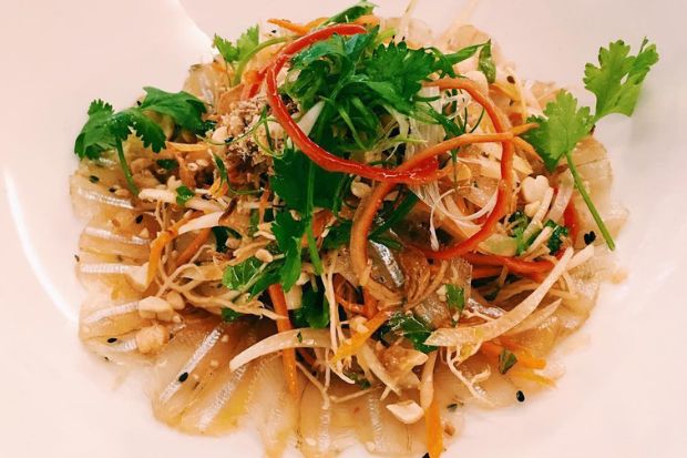 Món ăn ở Nha Trang - Gỏi cá mai