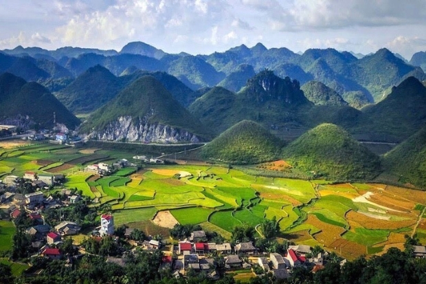 N&uacute;i đ&ocirc;i Quản Bạ - Khung cảnh kỳ vĩ