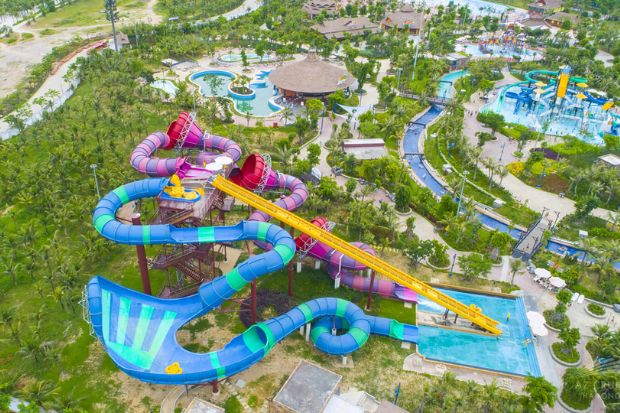 review c&ocirc;ng vi&ecirc;n nước hạ long - v&eacute; combo