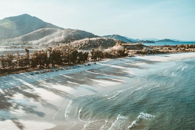 review du lịch nha trang 4n3đ - biển Cam Ranh