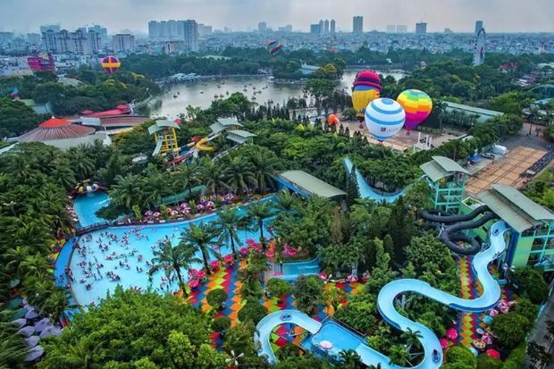 s&agrave;i g&ograve;n c&oacute; g&igrave; chơi - đầm sen