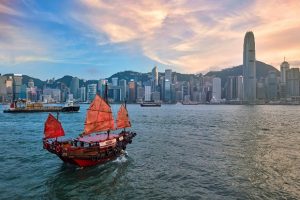 Thời gian bay từ TpHCM đi Hong Kong bao lâu, giá vé bao nhiêu?