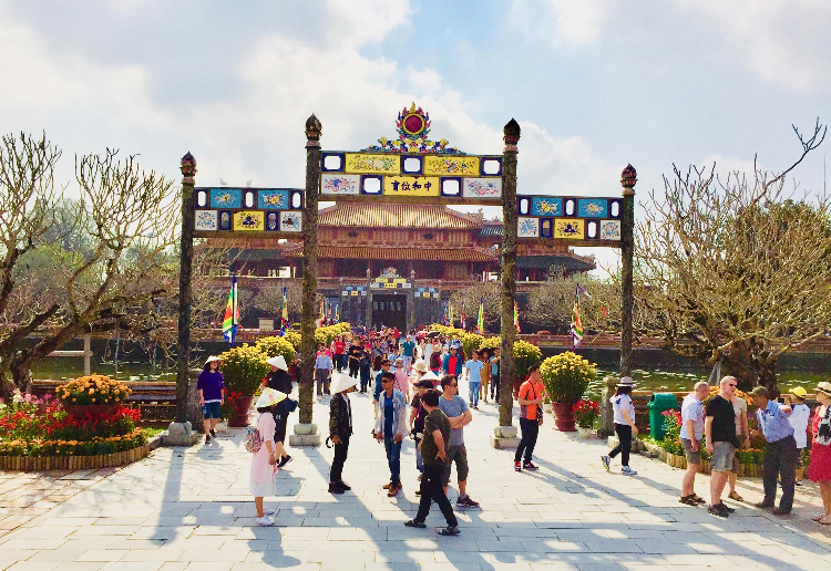 Vé máy bay Tết đi Huế