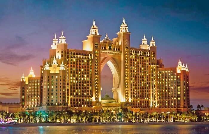 kh&aacute;ch sạn dubai