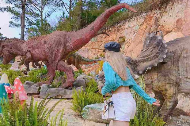 Wonderland Đà Lạt - Công viên khủng long