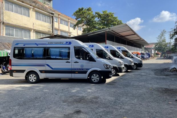 xe đi Ch&acirc;u Đốc  - kim ng&acirc;n