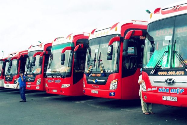 xe đi Đ&agrave; Lạt - h&ograve;a hiệp