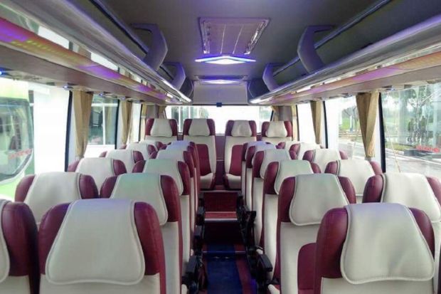 xe đi Đ&agrave; Lạt - minh thu