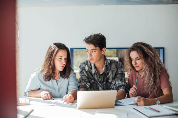 Làm việc theo chương trình OPT