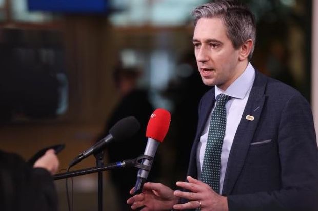 Chương tr&igrave;nh đầu tư định cư Ireland ch&iacute;nh thức đ&oacute;ng cửa