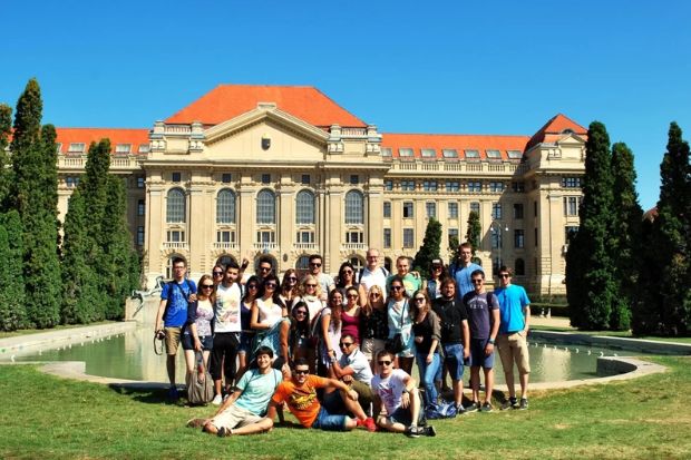 tại sao n&ecirc;n định cư Hungary