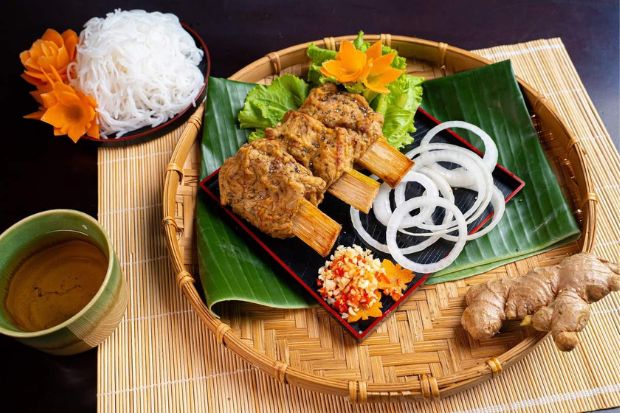 Cuốn hành Thủy Nguyên - Chả chìa Hạ Lũng