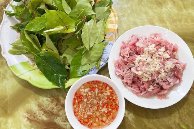 Cuốn hành Thủy Nguyên - Nem chua An Thọ