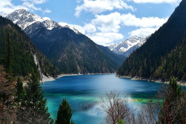 Cửu Trại C&acirc;u - Hồ Trường Hải