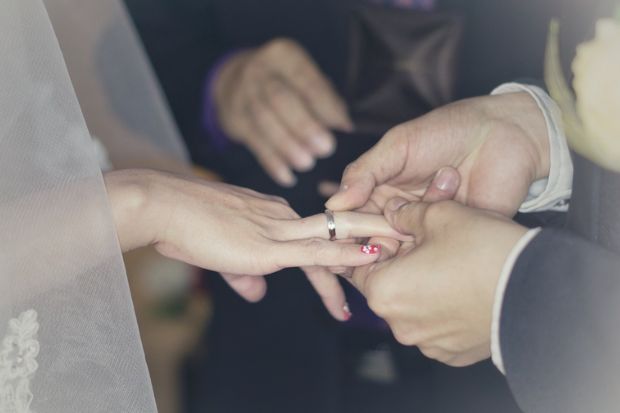 Điều kiện để định cư Mỹ diện kết h&ocirc;n