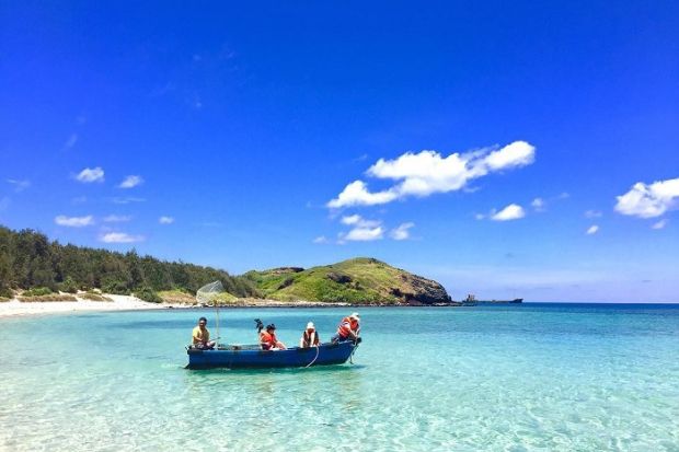 Chiêm ngưỡng Hòn Tranh Phú Quý với nét đẹp đầy hoang sơ