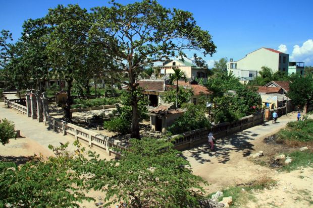 huế c&oacute; g&igrave; chơi - nh&agrave; vườn vỹ dạ