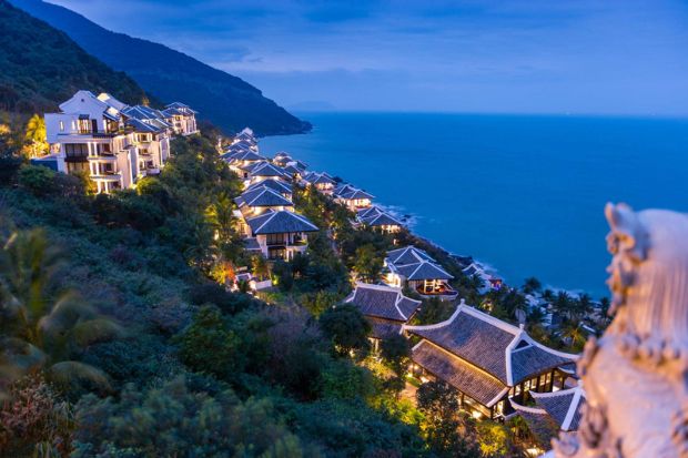 liệt k&ecirc; c&aacute;c sản phẩm combo đ&agrave; nẵng - InterContinental Đ&agrave; Nẵng Sun Peninsula Resort 5*