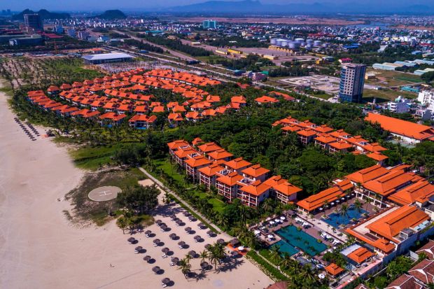 liệt k&ecirc; c&aacute;c sản phẩm combo đ&agrave; nẵng - Furama Resort Đ&agrave; Nẵng
