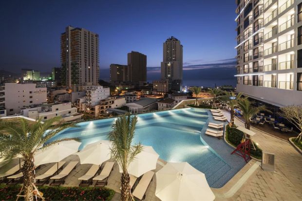 liệt k&ecirc; c&aacute;c sản phẩm combo nha trang - Meli&atilde; Vinpearl Nha Trang Empire 5 sao