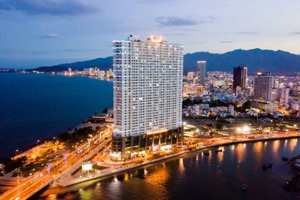 liệt k&ecirc; c&aacute;c sản phẩm combo nha trang - Kh&aacute;ch sạn Mường Thanh Luxury Nha Trang 5 sao