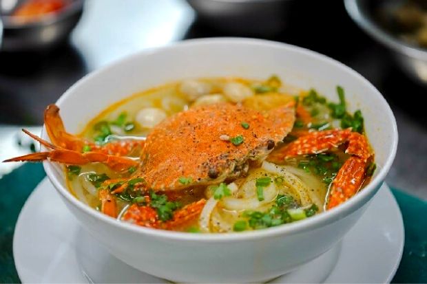 Món ăn ngon ở Rạch Giá - Bánh canh ghẹ chả 