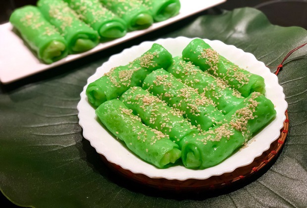 m&oacute;n b&aacute;nh c&oacute; vị l&aacute; dứa - B&aacute;nh cuốn l&aacute; dứa