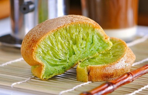 m&oacute;n b&aacute;nh c&oacute; vị l&aacute; dứa - b&aacute;nh b&ograve; nướng l&aacute; dứa