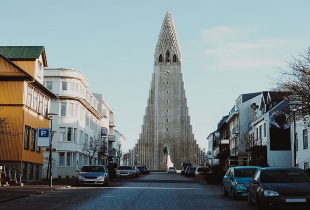 nhà thờ Hallgrimskirkja - lịch sử nhà thờ