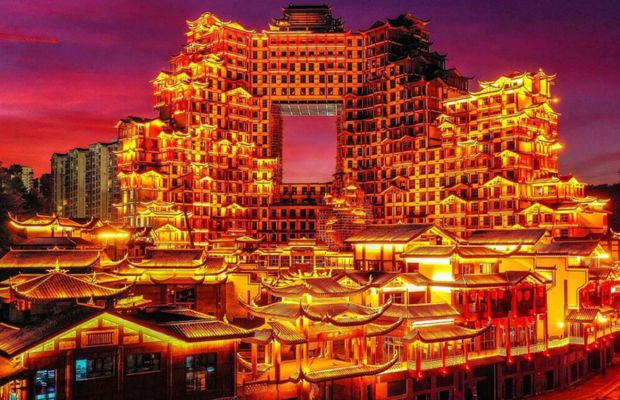 Tour Phượng Hoàng Cổ Trấn – Trương Gia Giới 5N4Đ Trọn Gói Giá Tốt