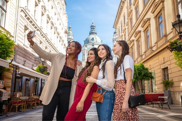 Những ưu điểm khi tham gia chương tr&igrave;nh đầu tư định cư Hungary