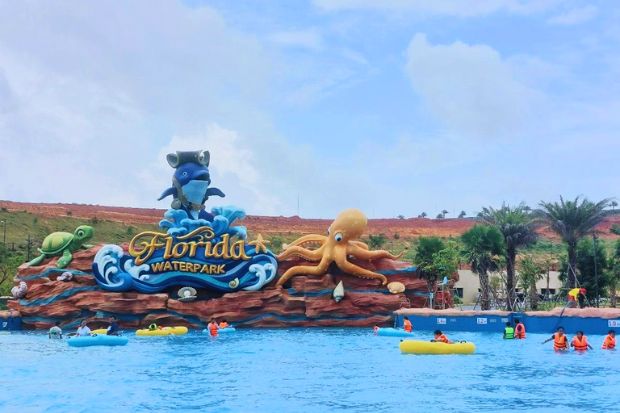 Wonderland Water Park - Vịnh Sóng Ngầm