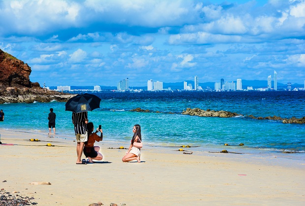 bãi biển đẹp nhất thái lan - đảo koh larn