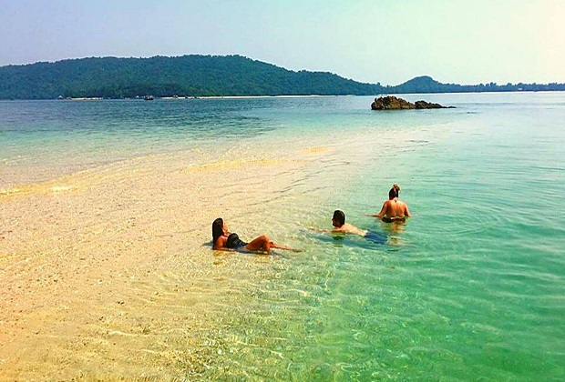 b&atilde;i biển đẹp ở c&ocirc; t&ocirc; - B&atilde;i tắm Vụng Ti&ecirc;n