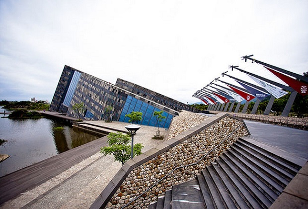 bảo tàng lanyang đài loan - kiến trúc bên ngoài tòa nhà