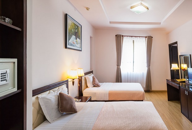 chùa bà châu đốc - khách sạn châu phố