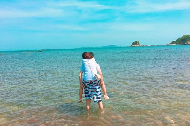 Đảo Thanh L&acirc;n - Tắm biển