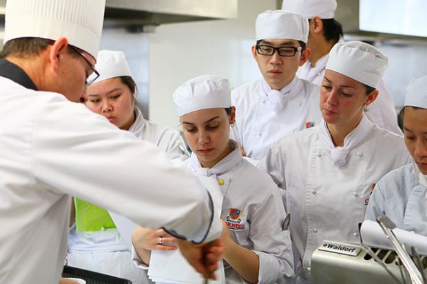 Định cư New Zealand diện đầu bếp