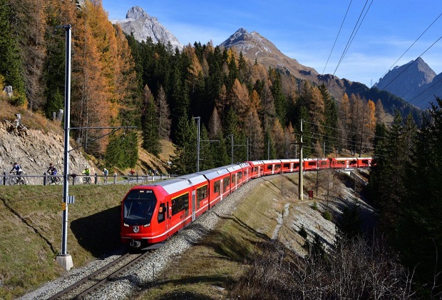 Đo&agrave;n t&agrave;u Capricorn - Đo&agrave;n t&agrave;u Capricorn ở đ&acirc;u