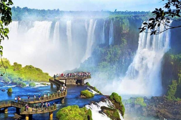 Hang động Cueva de las Manos - Thác nước Iguazu