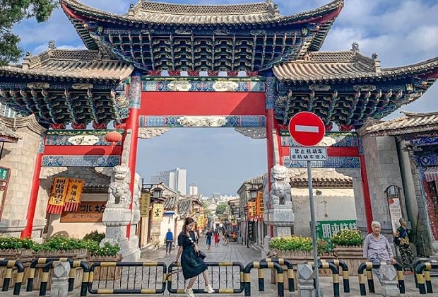 kinh nghiệm du lịch b&igrave;nh bi&ecirc;n 2023 - th&agrave;nh cổ kiến thủy