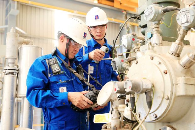 Chuy&ecirc;n gia c&oacute; tay nghề cao